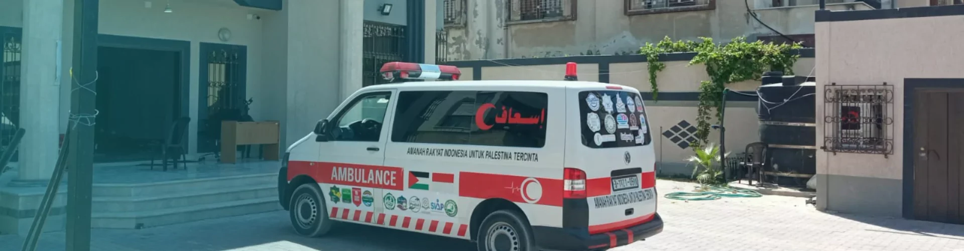 ambulances-for-gaza