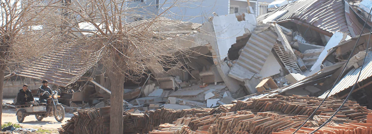 A picture of rubble in the north of Syria after the 2023 earthquake